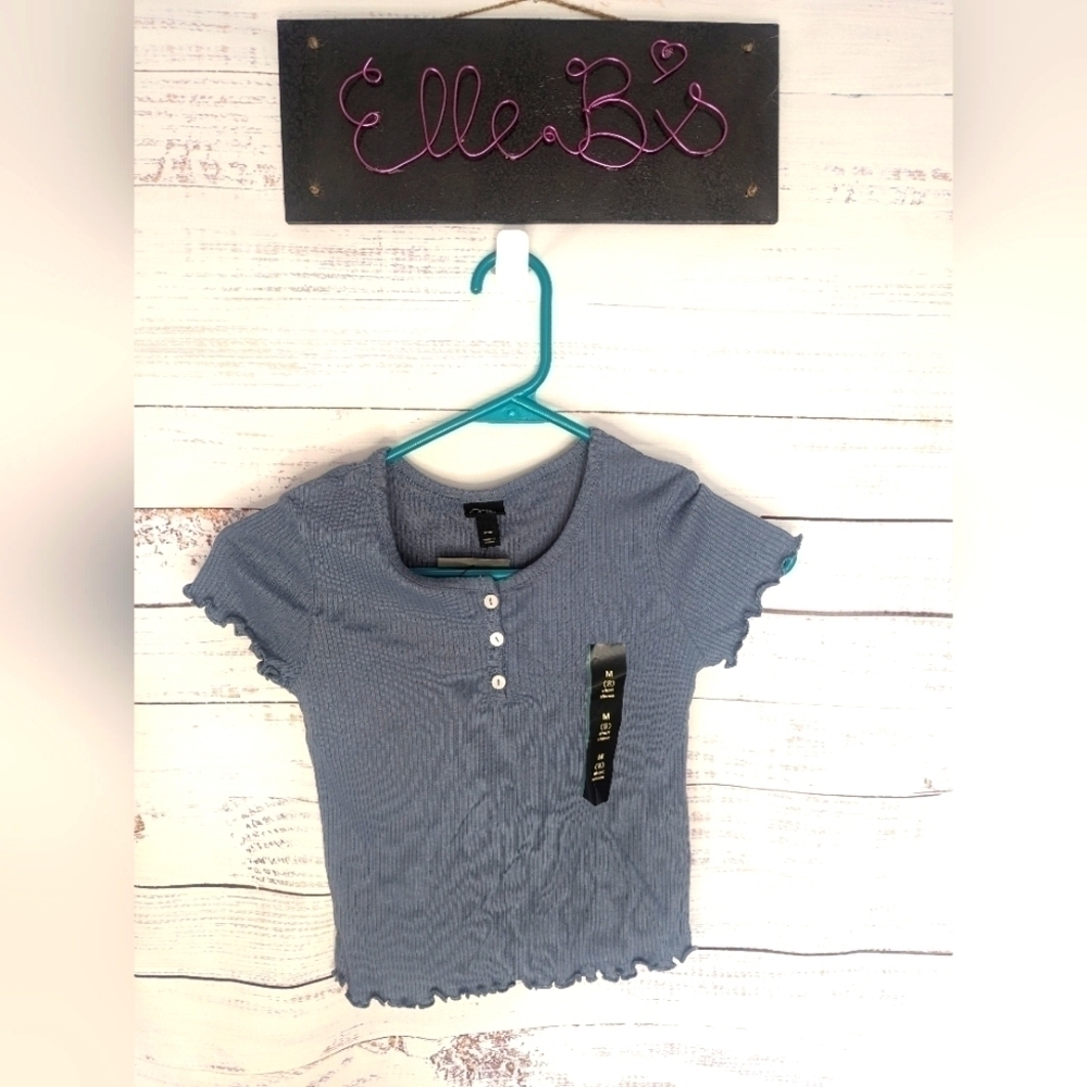 NWT Art Class Button Front Ribbed Blue Top M